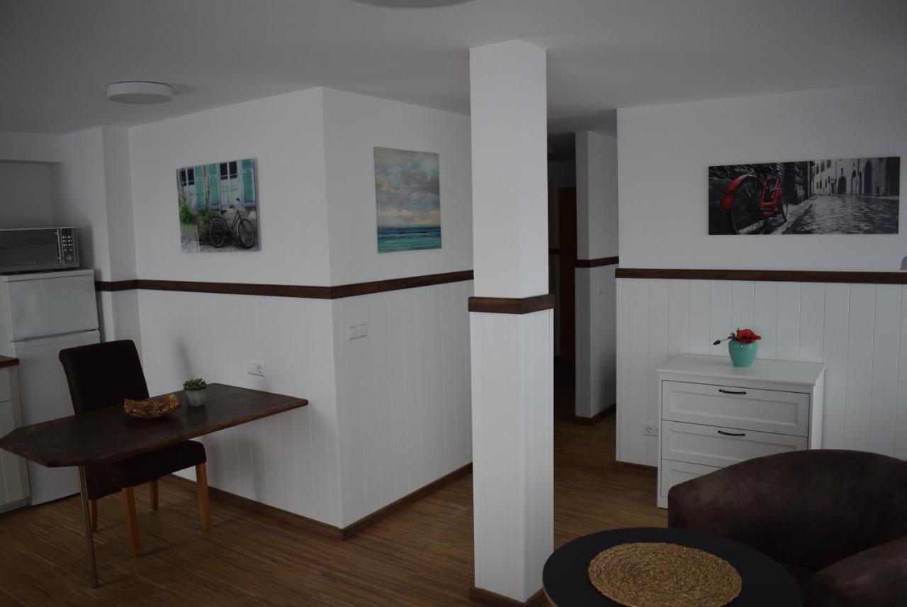 Apartments Mit Klimaanlage Am Neckarufer, Schoene Aussicht Бад Фридрихсхал Екстериор снимка