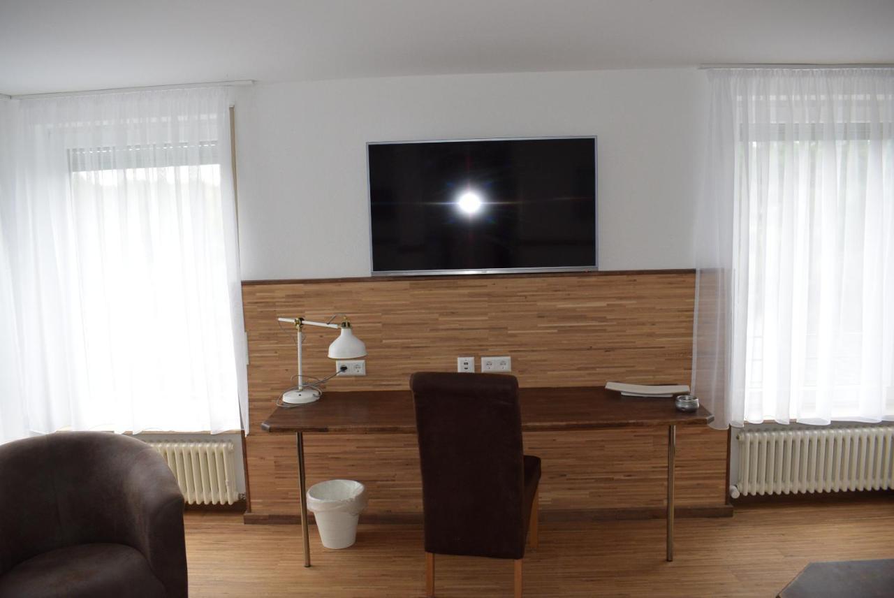 Apartments Mit Klimaanlage Am Neckarufer, Schoene Aussicht Бад Фридрихсхал Екстериор снимка