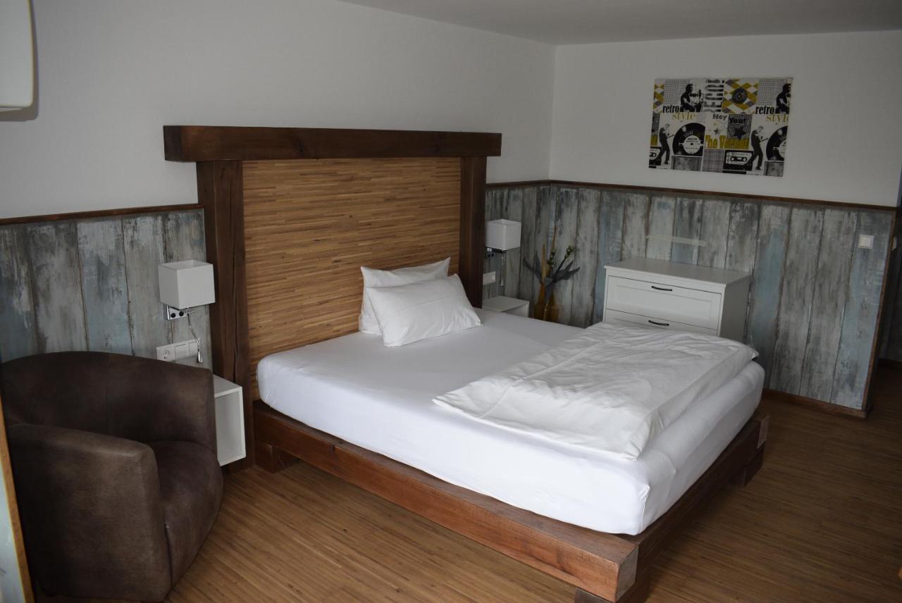 Apartments Mit Klimaanlage Am Neckarufer, Schoene Aussicht Бад Фридрихсхал Екстериор снимка