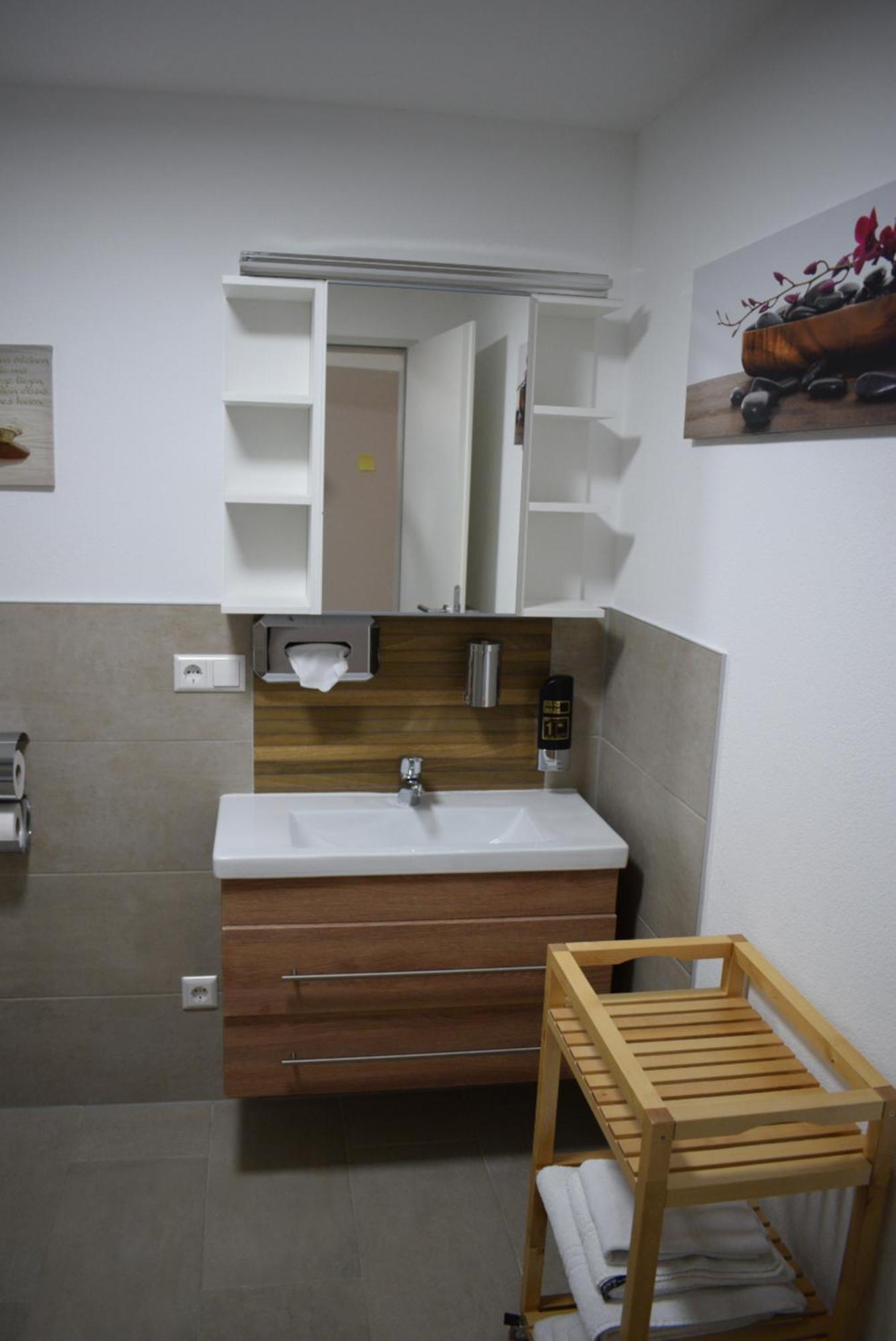 Apartments Mit Klimaanlage Am Neckarufer, Schoene Aussicht Бад Фридрихсхал Екстериор снимка
